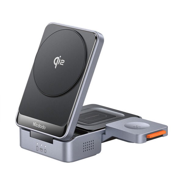 Mcdodo Qi2 3 in 1 Foldable Charging Station